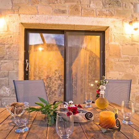 Petrakis Cretan Homes * Kíssamos